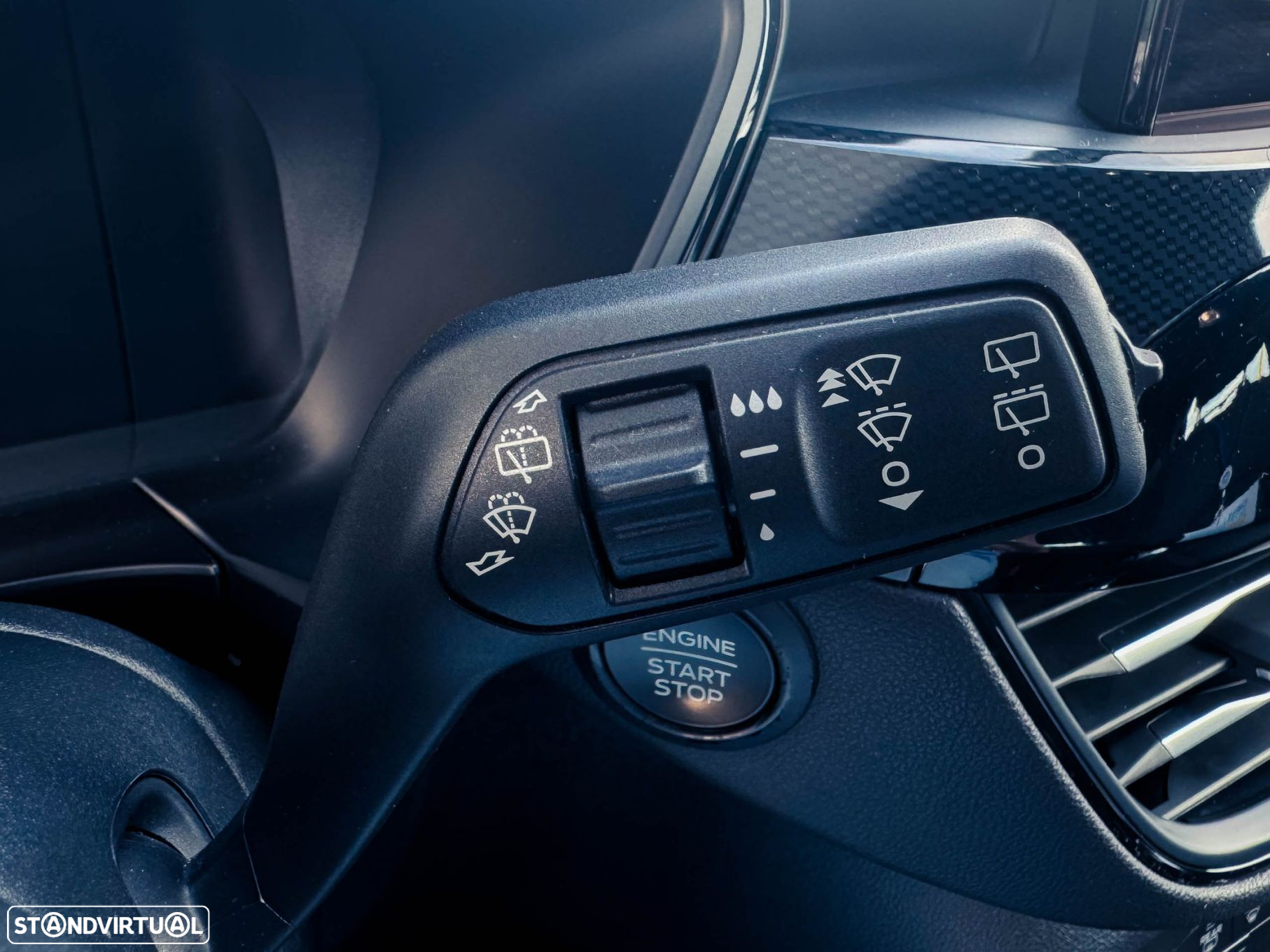 Ford Kuga 1.5 EcoBoost ST-Line - 11