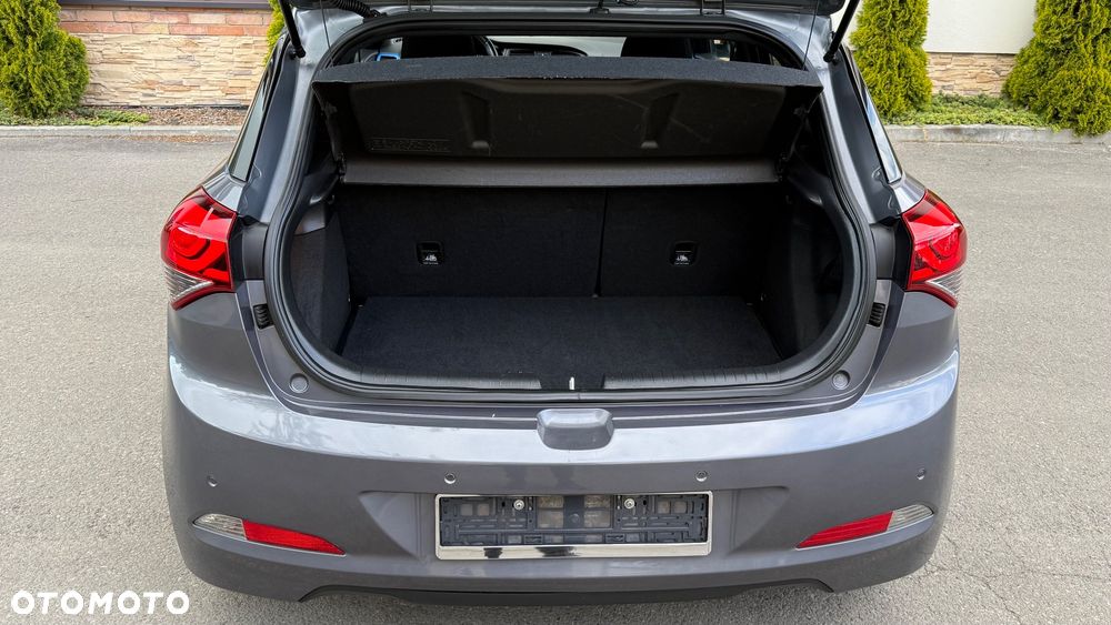 Hyundai i20 - 26
