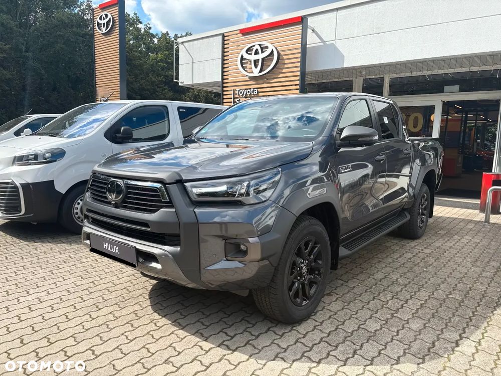 Toyota Hilux 2.8 D-4D mHEV Double Cab Executive 4x4 - 2