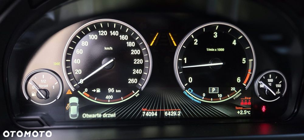 BMW X6 xDrive40d - 16
