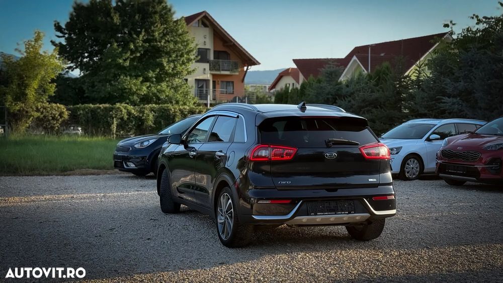 Kia Niro 1.6 GDI 2WD Aut. Vision - 9