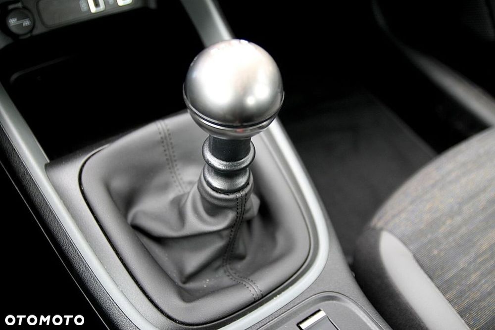 Jeep Avenger 1.2 GSE T3 Altitude FWD - 26