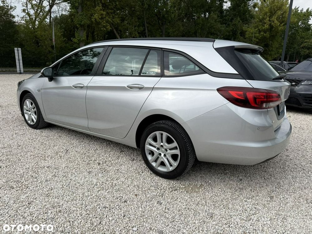 Opel Astra - 5