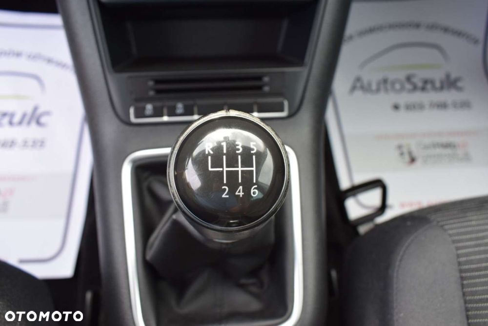 Volkswagen Tiguan - 33