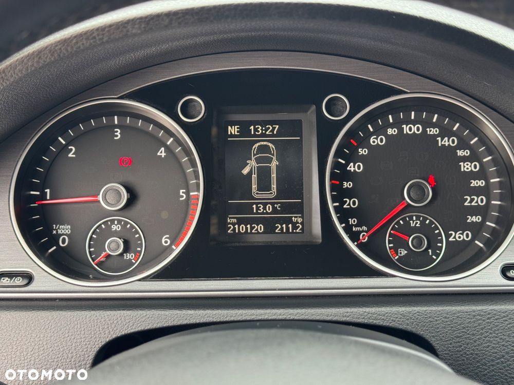 Volkswagen Passat 2.0 TDI BlueMotion Technology Comfortline - 27