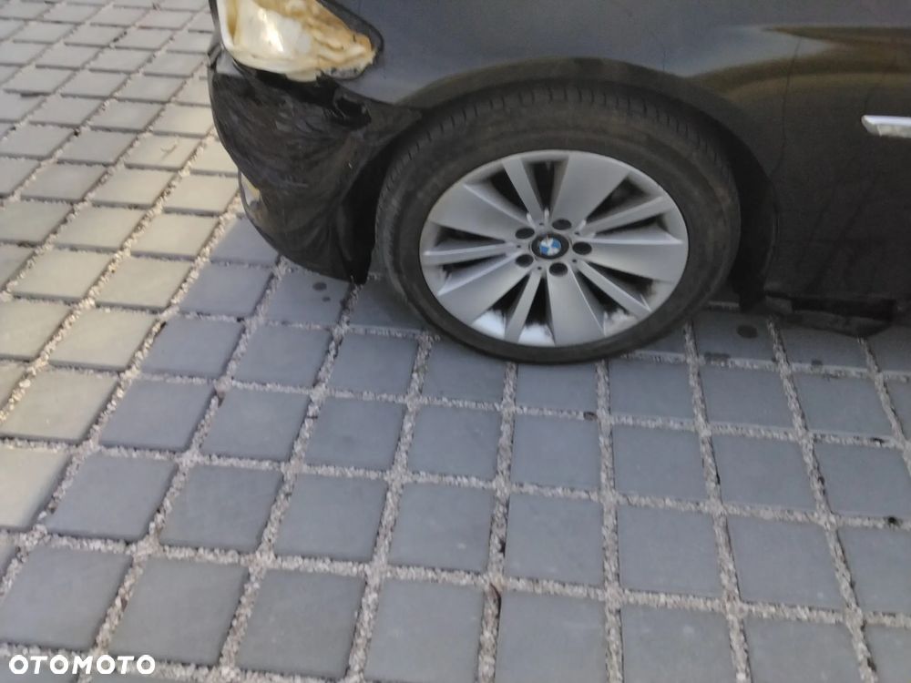 BMW Seria 5 - 8