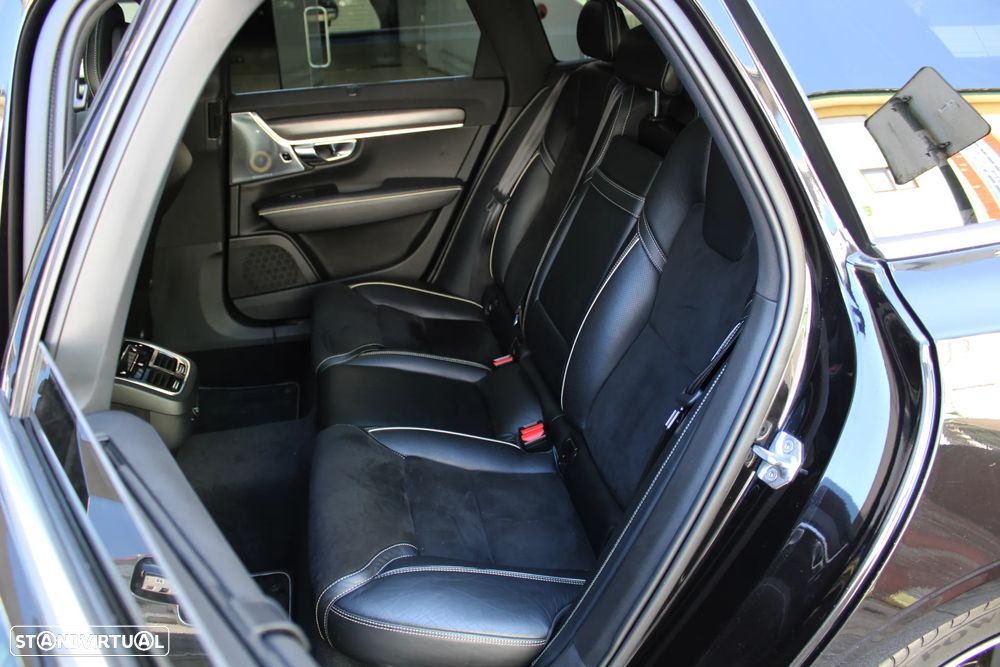 Volvo V90 D5 AWD Geartronic R Design - 26
