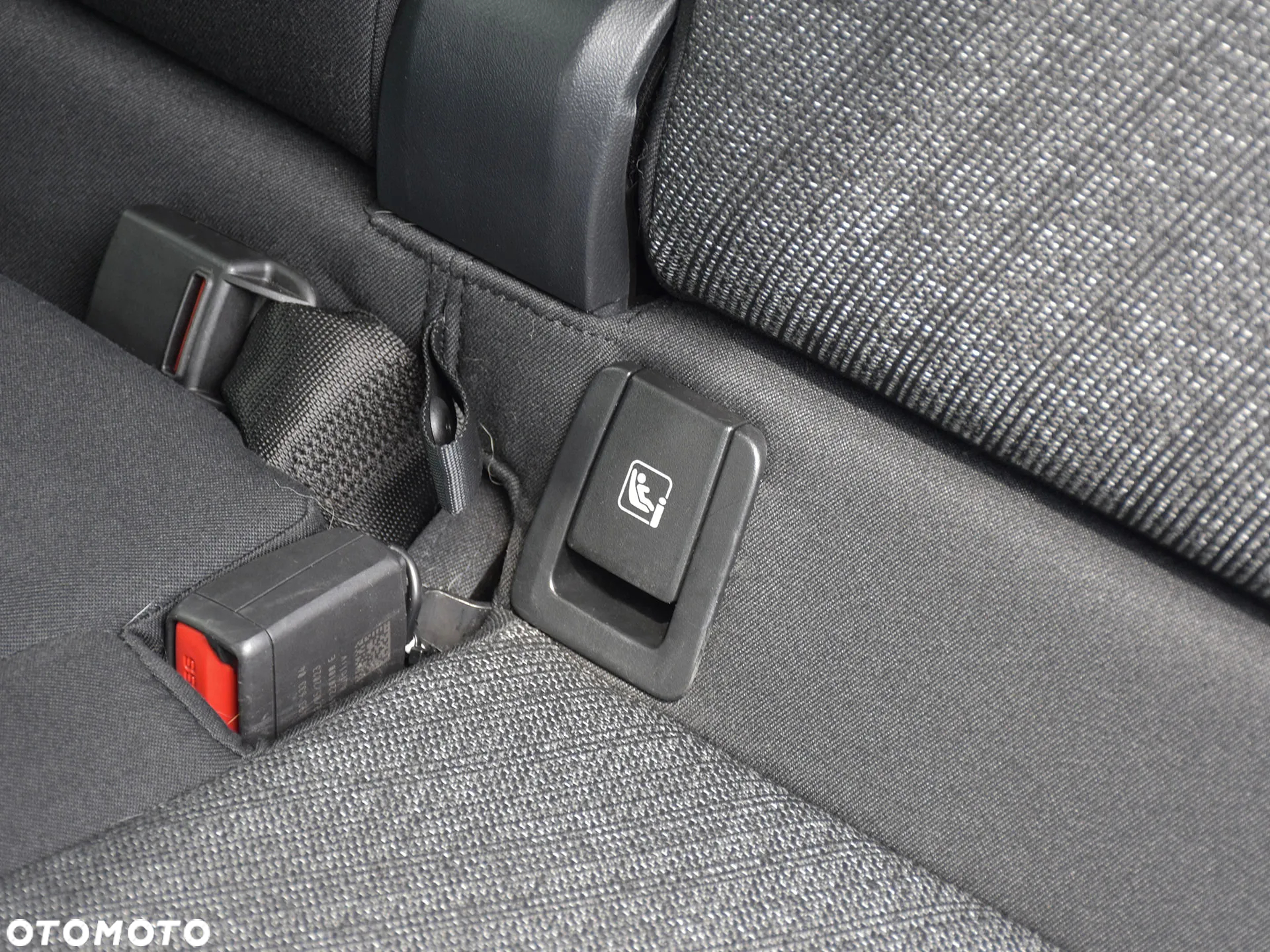 BMW X1 sDrive18i - 25
