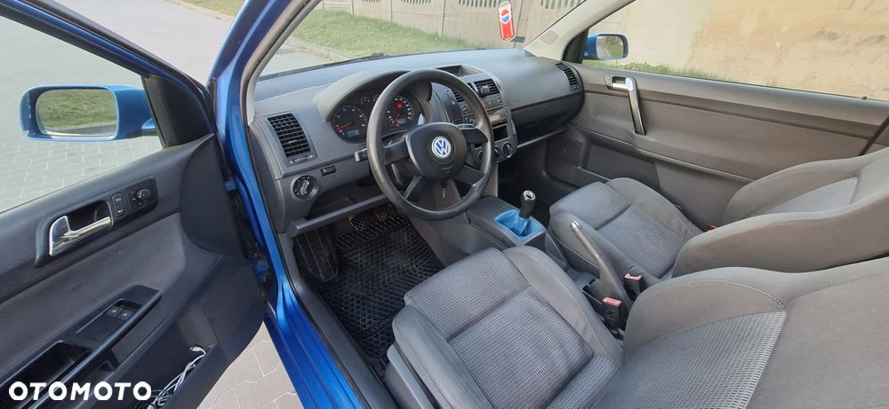 Volkswagen Polo - 5