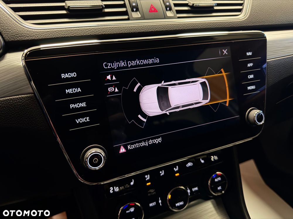 Skoda Superb 1.5 TSI Ambition - 14