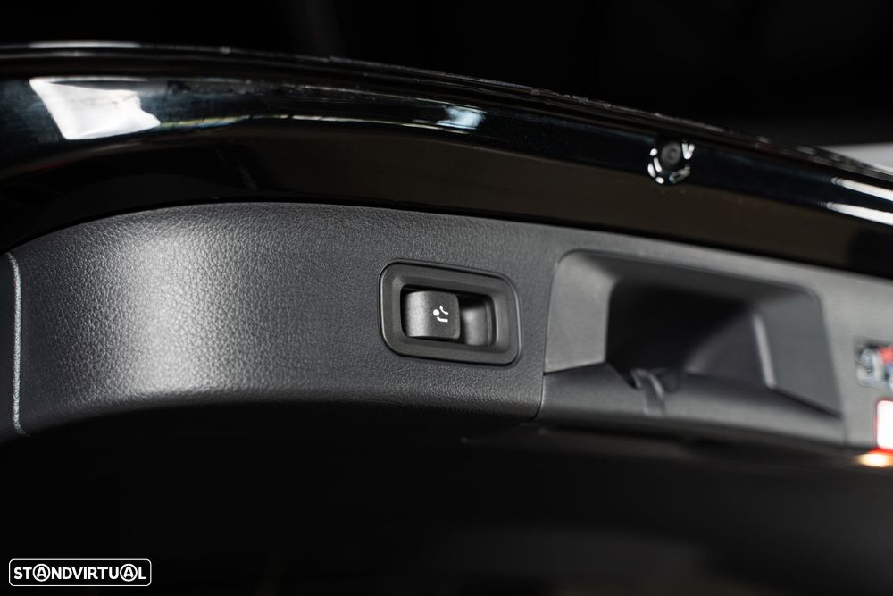 Mercedes-Benz EQA 250+ AMG Line - 51