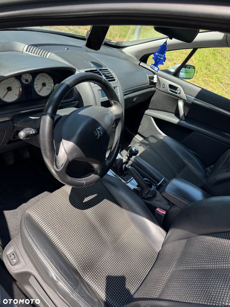 Peugeot 407 - 5