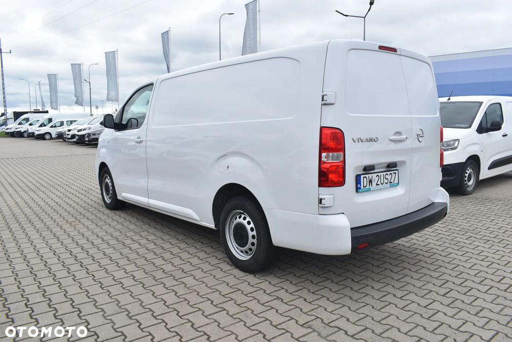 Opel VIVARO EXTRA LONG 3,1 - 8