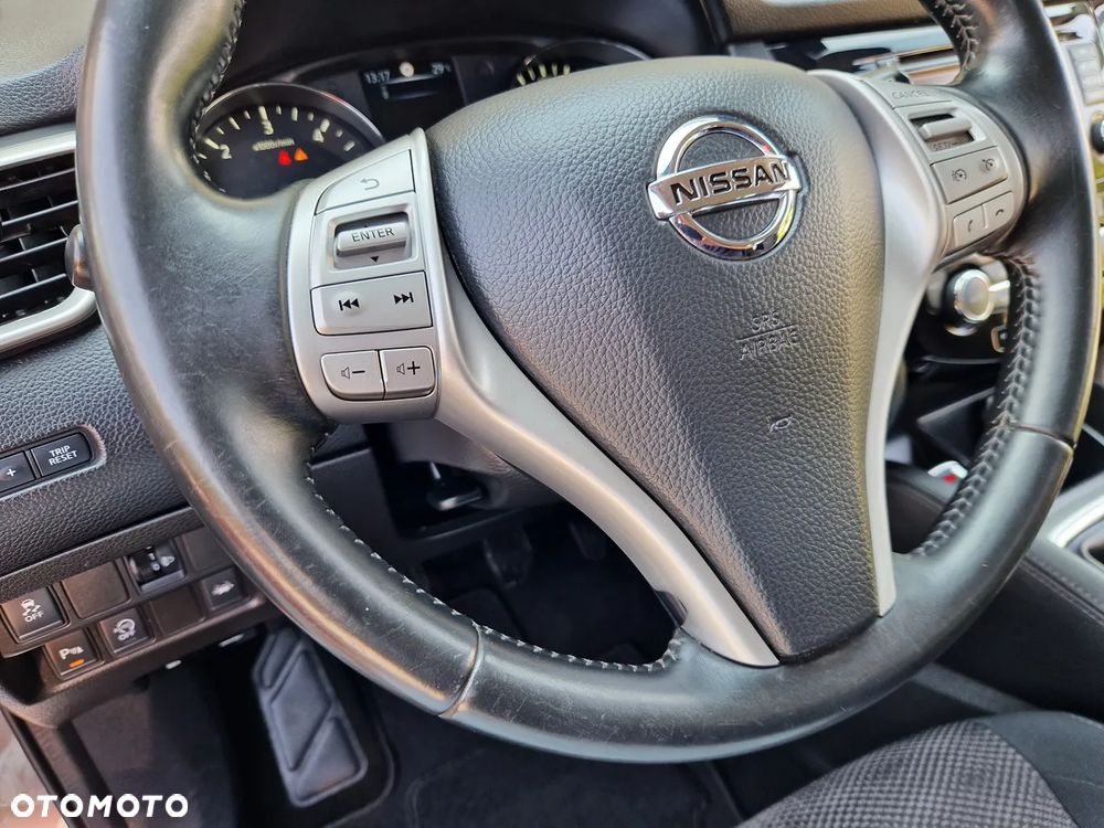 Nissan Qashqai 1.6 DCi Tekna EU6 - 31