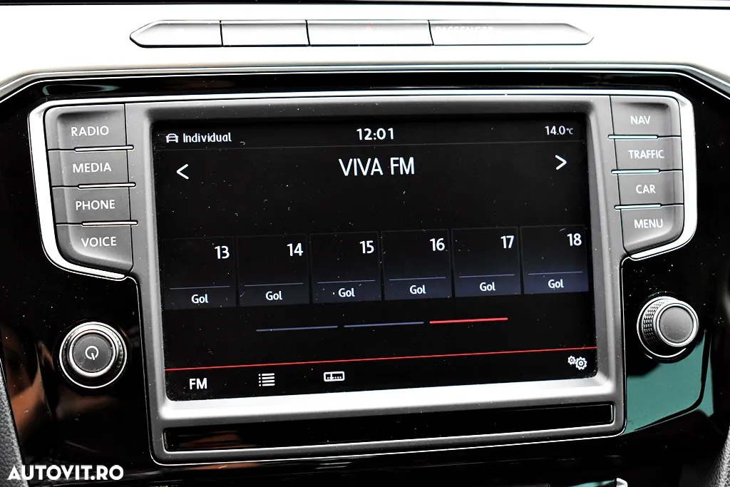 Volkswagen Passat Variant 2.0 BiTDI 4Mot DSG Highline - 35
