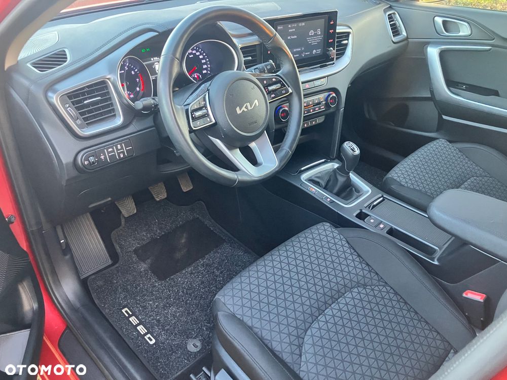 Kia Ceed 1.5 T-GDI OPF Platinum - 7