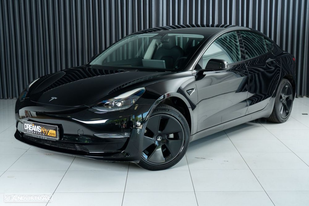 Tesla Model 3 Long Range Tração Traseira - 2