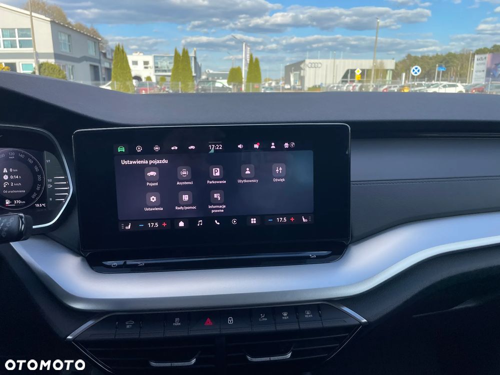 Skoda Octavia 1.5 TSI mHEV Selection DSG - 28