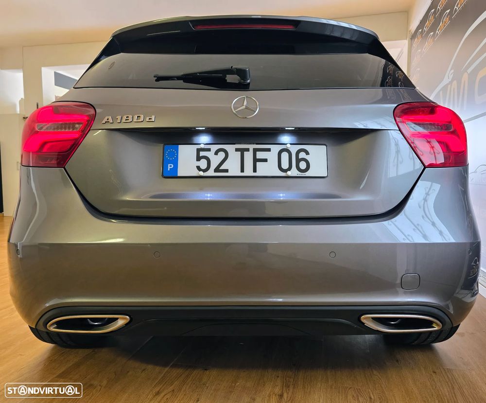 Mercedes-Benz A 180 d Fleet Pack Urban - 14