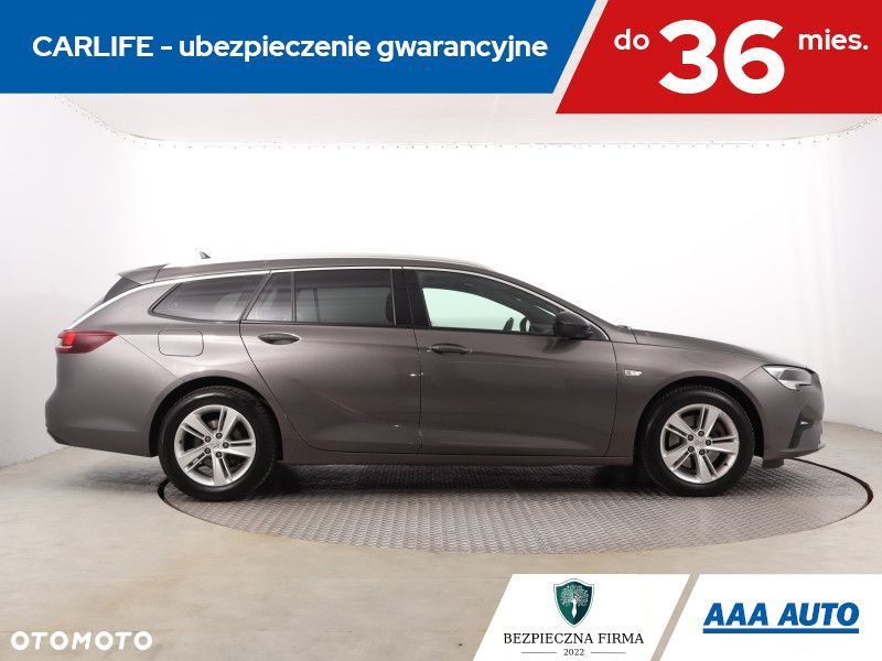 Opel Insignia - 8