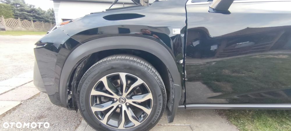 Lexus NX 200t AWD F Sport - 13