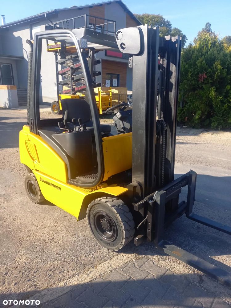 Jungheinrich DFG20, Diesel, Triplex 4,5m - 5