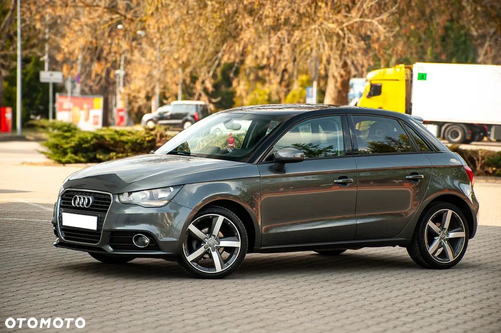 Audi A1 Sportback 1.6 TDI S line edition m S line Sportpaket - 10