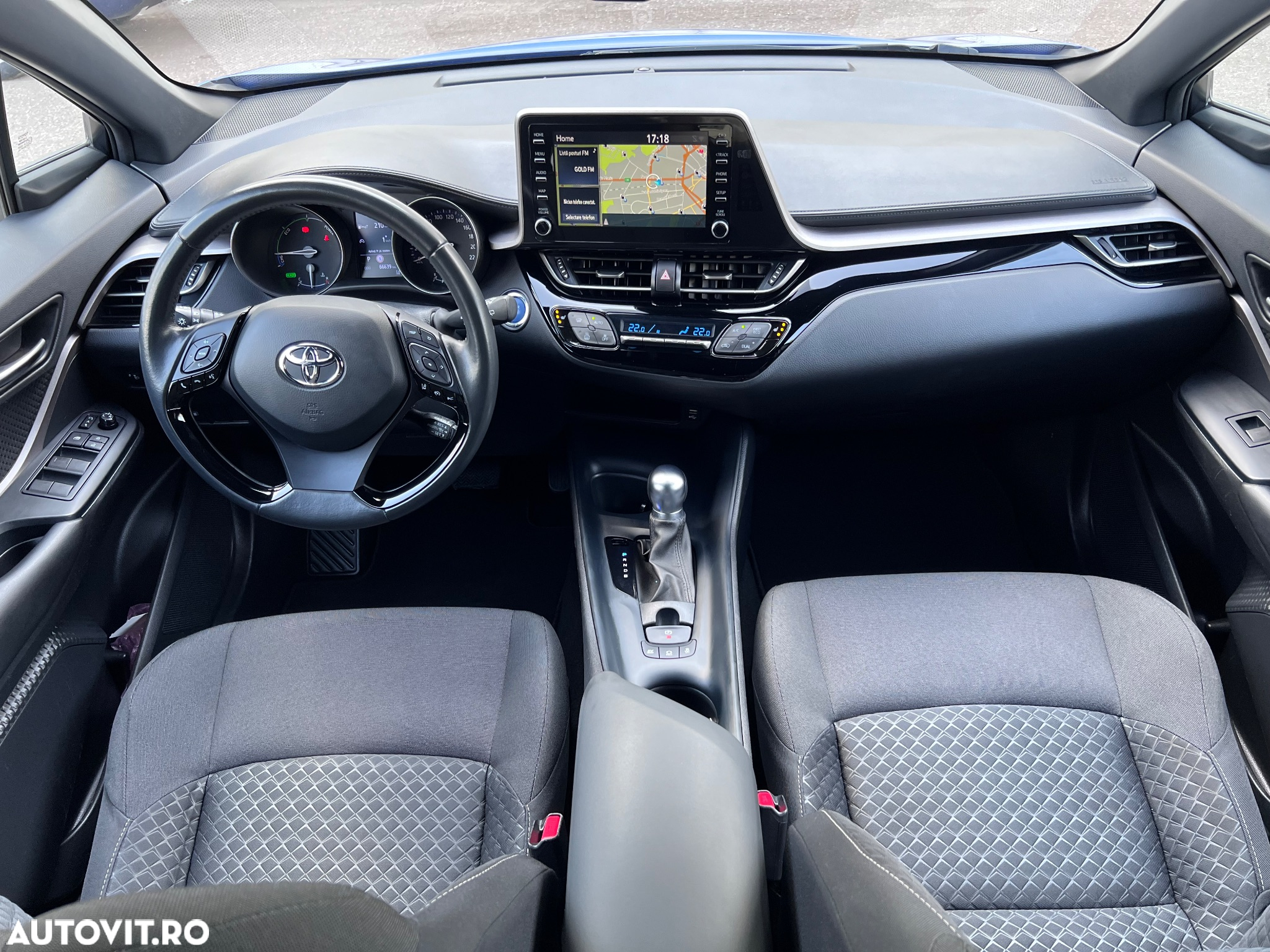 Toyota C-HR Hybrid Business-Edition - 8