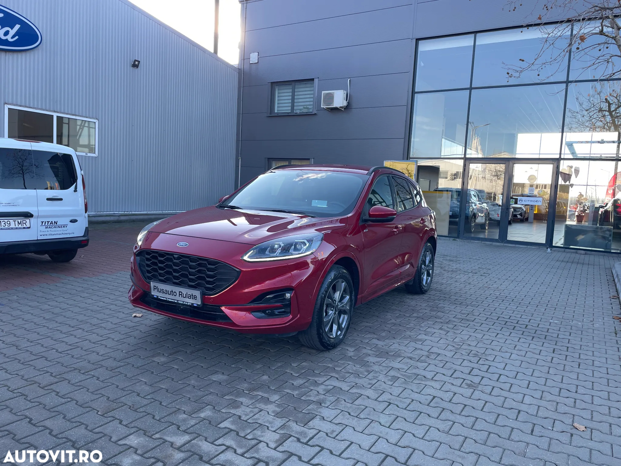 Ford Kuga 2.5 Duratec FHEV AWD ST Line X - 2