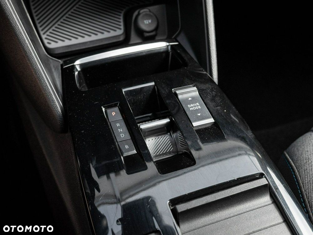 Citroën C4 EV136 50kWh Shine - 16