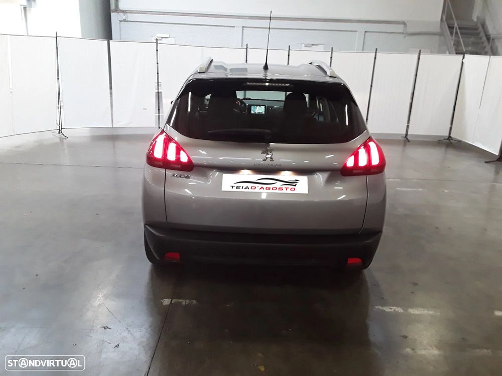 Peugeot 2008 1.6 BlueHDi Allure - 9