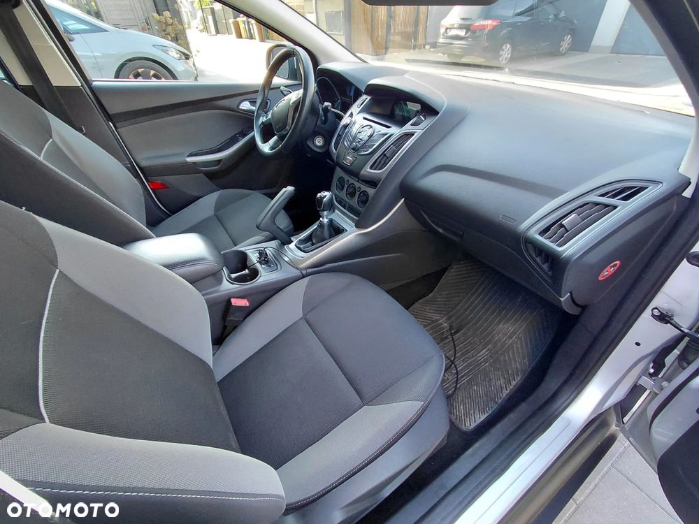 Ford Focus - 15