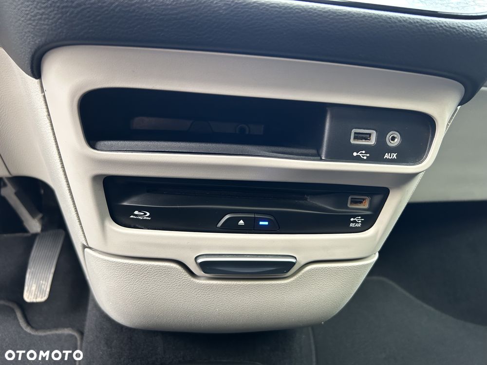 Chrysler Pacifica - 15