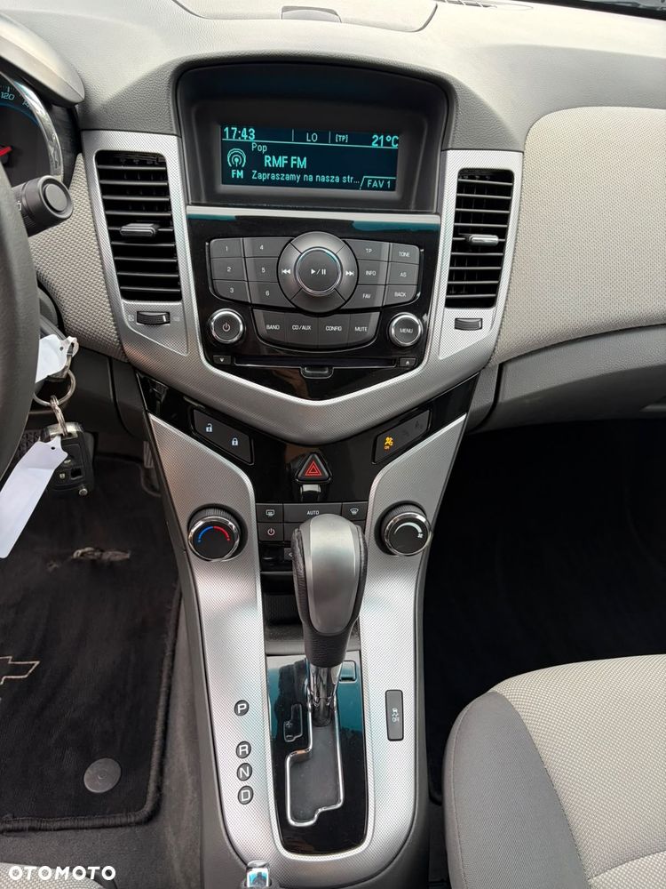 Chevrolet Cruze 1.8 Automatik LT - 25