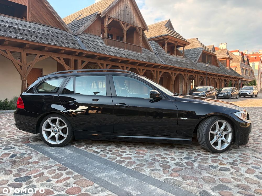 BMW Seria 3 318i - 11