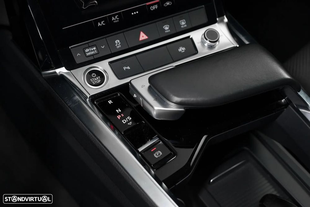 Audi e-tron Sportback 55 quattro Advanced - 33