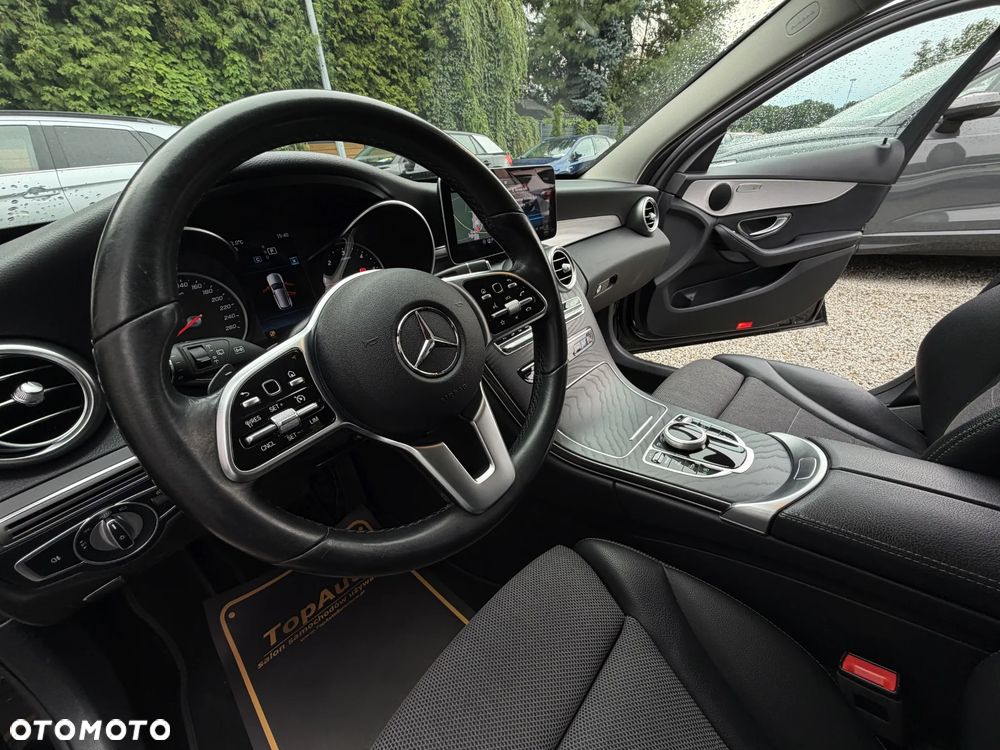 Mercedes-Benz Klasa C 220 d 9G-TRONIC - 19