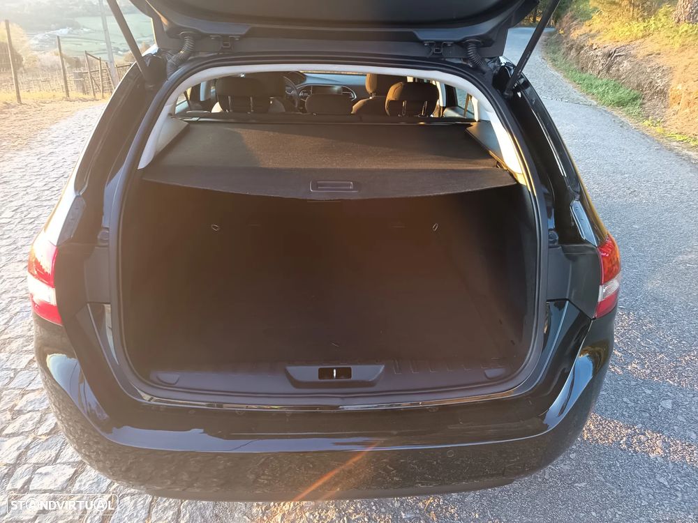 Peugeot 308 SW 1.6 BlueHDi Allure EAT6 - 7