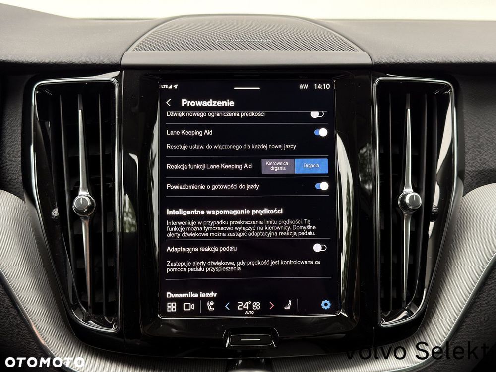 Volvo XC 60 - 33