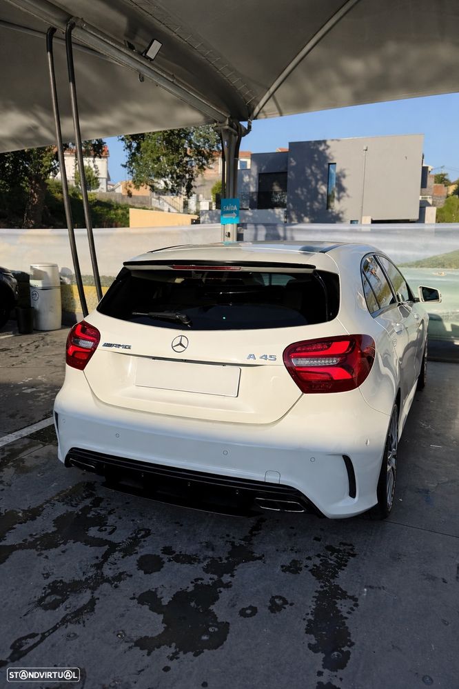 Mercedes-Benz A 45 AMG 4Matic Speedshift 7G-DCT - 3