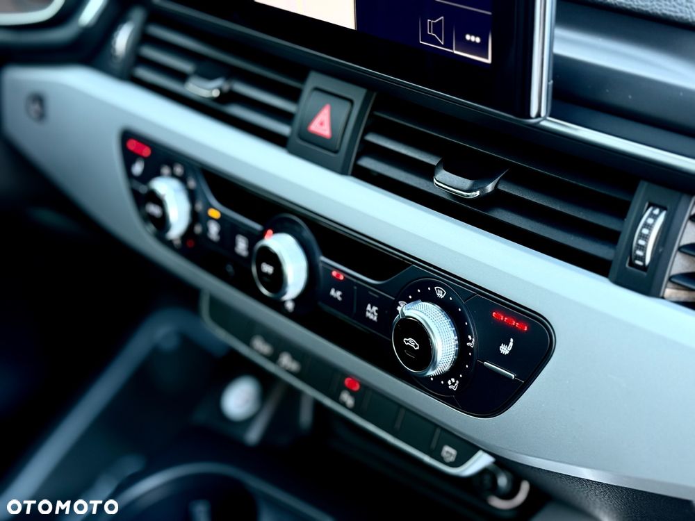 Audi A4 Avant 35 TDI S tronic S line - 36