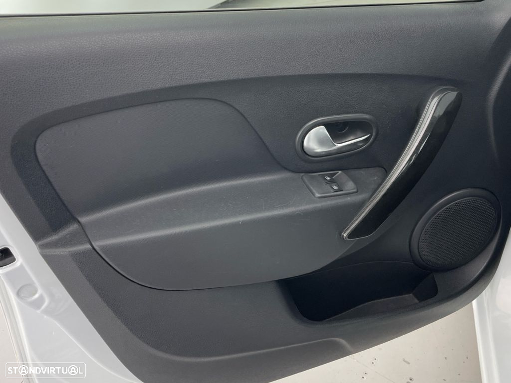 Dacia Sandero 0.9 TCe Comfort Bi-Fuel - 18