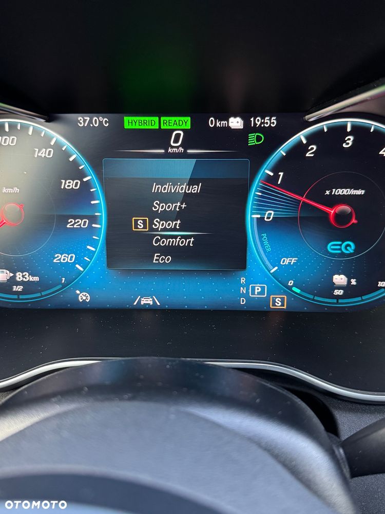 Mercedes-Benz Klasa C 300 e 9G-TRONIC AMG Line - 32