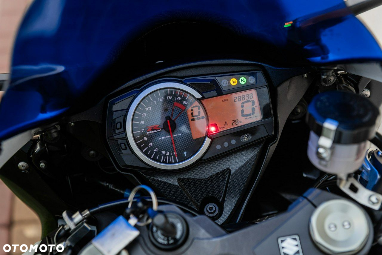 Suzuki GSX-R - 9
