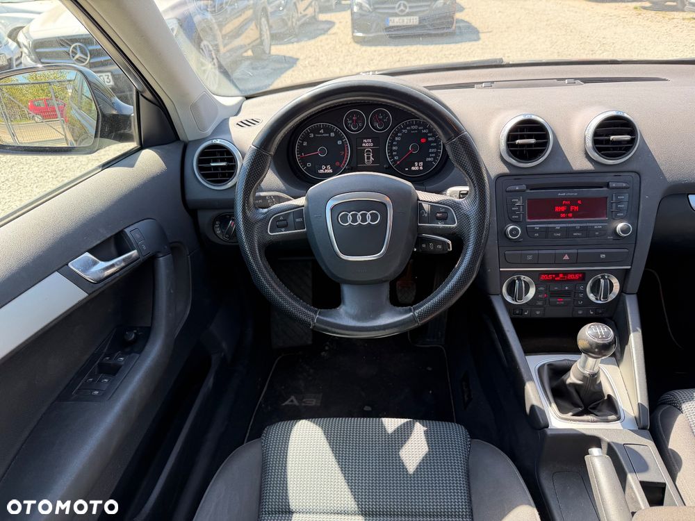 Audi A3 Sportback 1.6 Ambition - 33