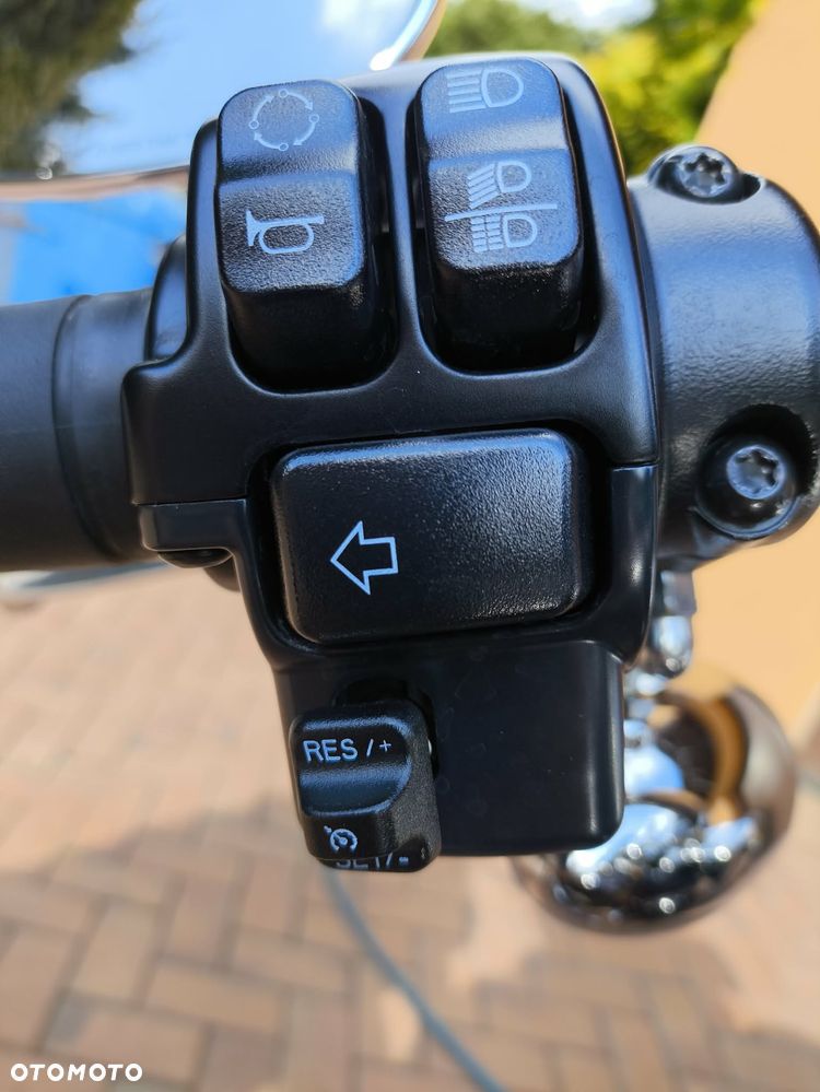 Harley-Davidson Softail Fat Boy - 25