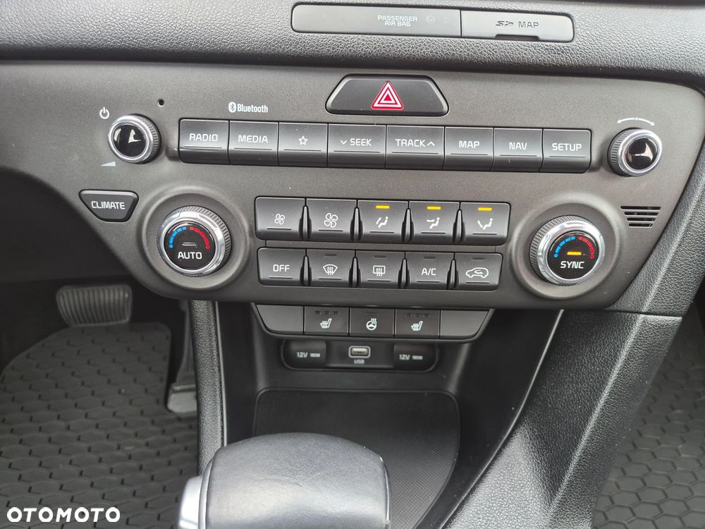 Kia Sportage 1.6 T-GDI 2WD DCT VISION - 10
