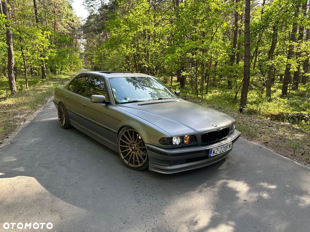 BMW Seria 7 - 7