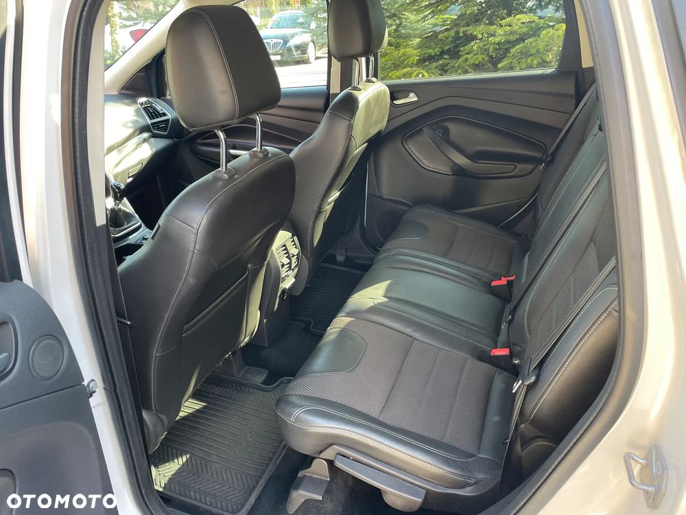 Ford Kuga 2.0 TDCi Titanium - 20