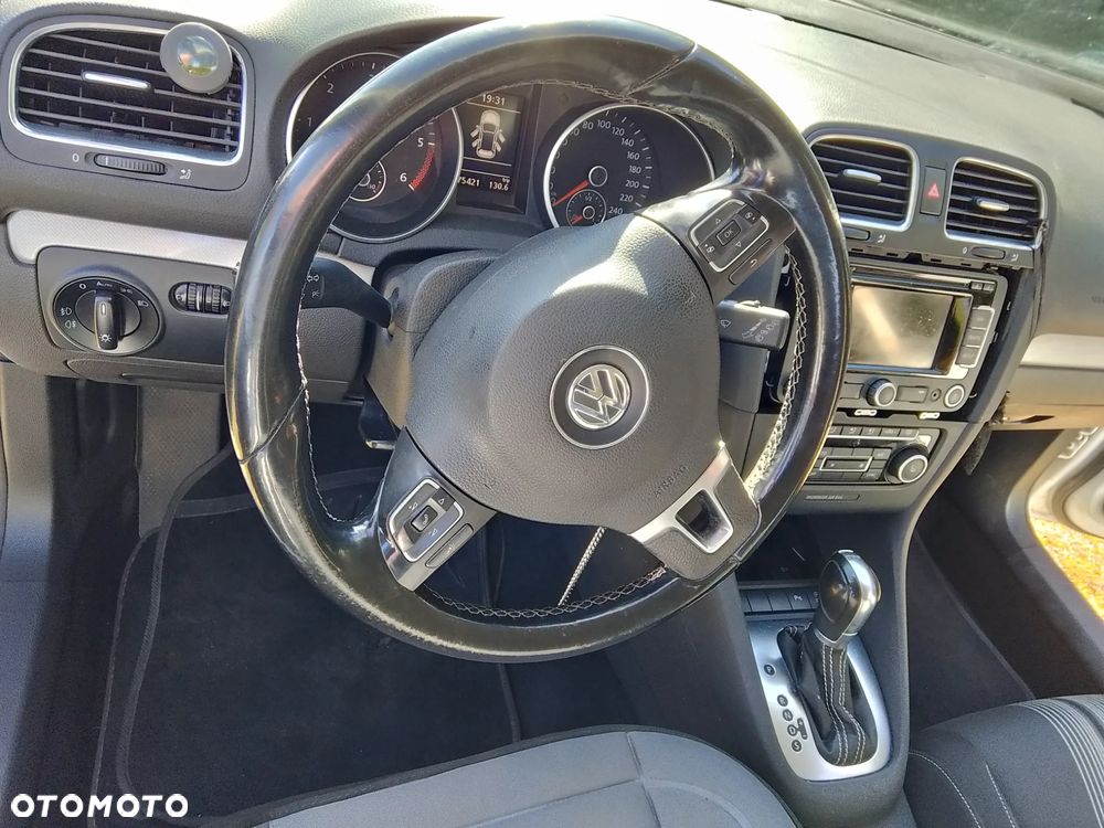 Volkswagen Golf 1.6 TDI DPF BlueMotion Technology DSG MATCH - 8